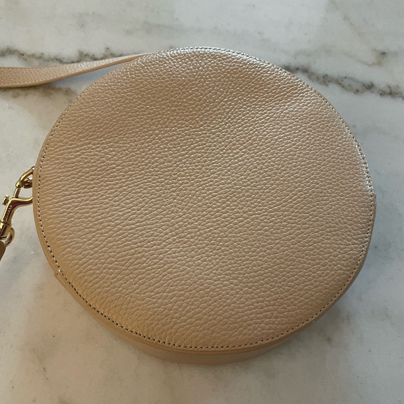Cuyana pale pink/tan circle Leather Crossbody Bag - Picture 10 of 16